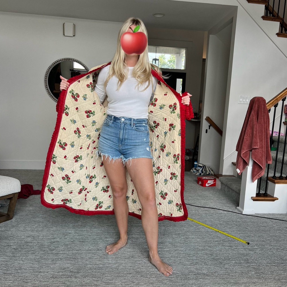 Vintage upcycled reversible quilt coat - Picture 4 of 11